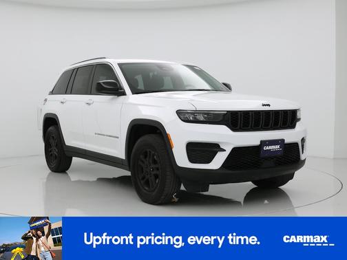 2022 Jeep Grand Cherokee Laredo