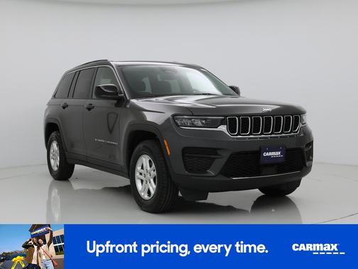 Gray 2022 Jeep Grand Cherokee Laredo