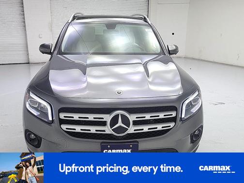 Gray 2022 Mercedes-Benz GLB 250