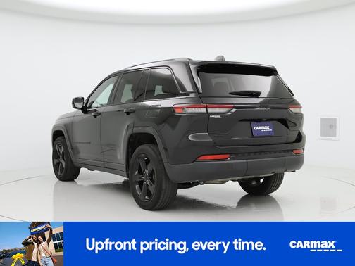 2022 Jeep Grand Cherokee Altitude