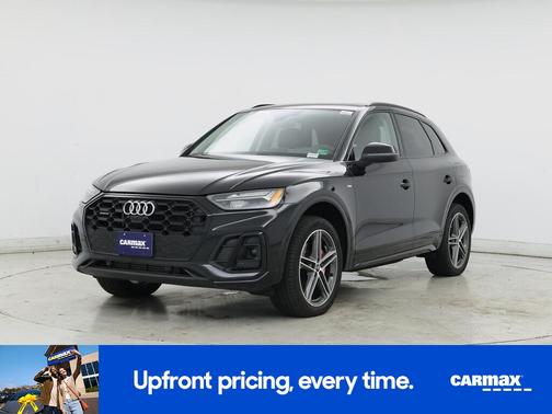 Black 2022 Audi Q5 e S-Line Premium Plus