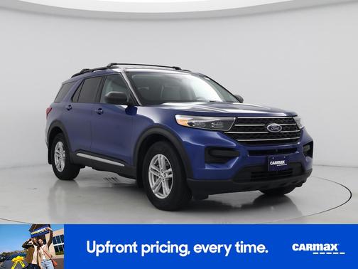 Blue 2022 Ford Explorer XLT