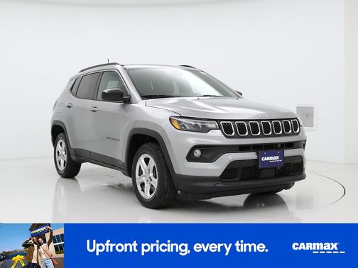 2023 Jeep Compass Latitude Lux