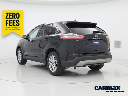 Black 2021 Ford Edge SEL