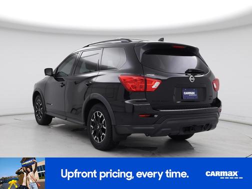 2020 Nissan Pathfinder SL