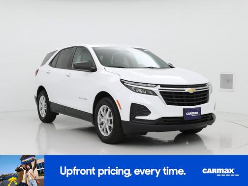 White 2023 Chevrolet Equinox LS
