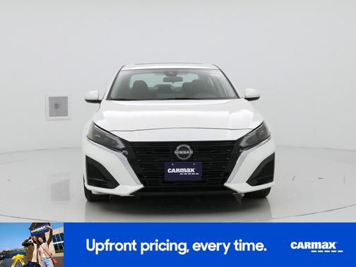 2023 Nissan Altima SV