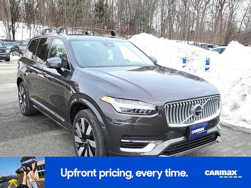 2023 Volvo XC90 Recharge Plug-In Hybrid T8 Ultimate Bright Theme
