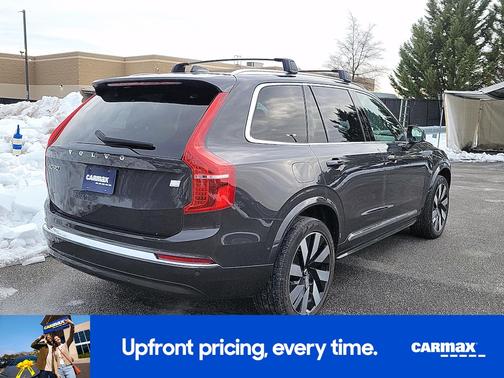 2023 Volvo XC90 Recharge Plug-In Hybrid T8 Ultimate Bright Theme
