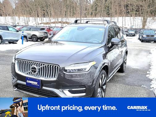 2023 Volvo XC90 Recharge Plug-In Hybrid T8 Ultimate Bright Theme