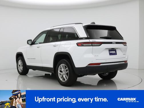 White 2023 Jeep Grand Cherokee Laredo