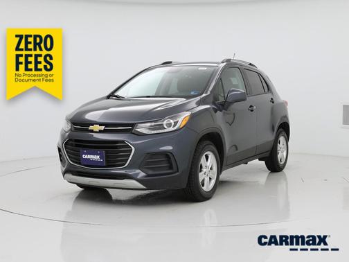 Gray 2022 Chevrolet Trax LT