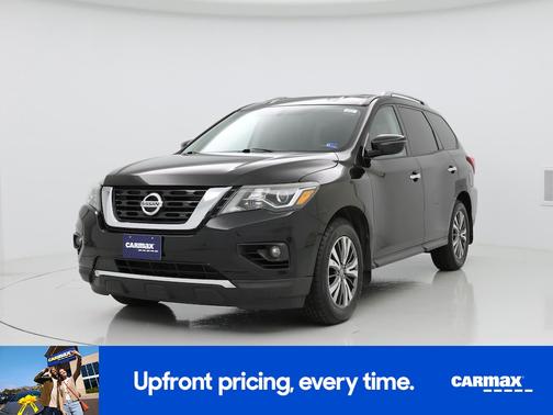 2017 Nissan Pathfinder SV