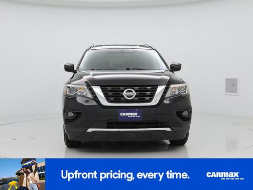 2017 Nissan Pathfinder SV