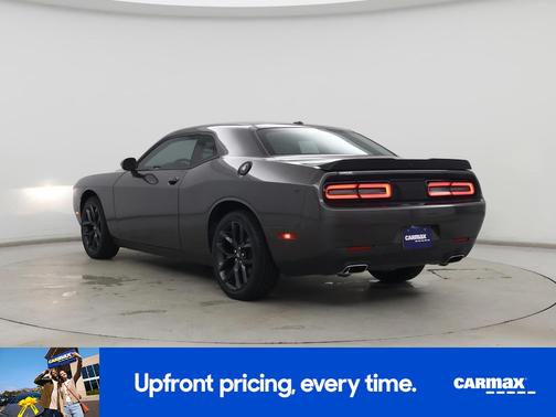2022 Dodge Challenger SXT