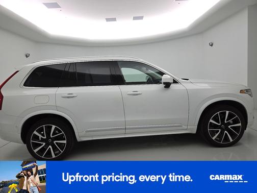 2024 Volvo XC90 B5 Plus Bright Theme