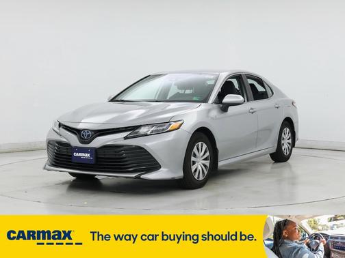2020 Toyota Camry Hybrid LE