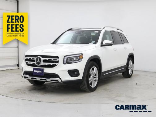 White 2022 Mercedes-Benz GLB 250