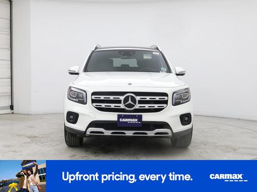 White 2022 Mercedes-Benz GLB 250