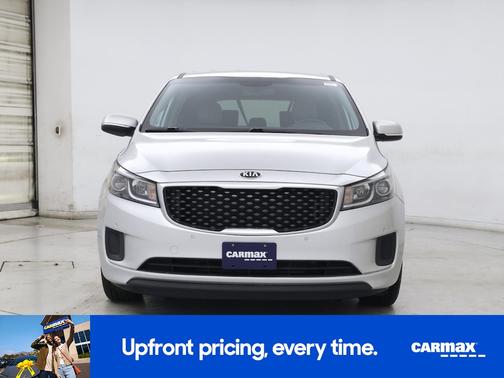 2017 Kia Sedona LX