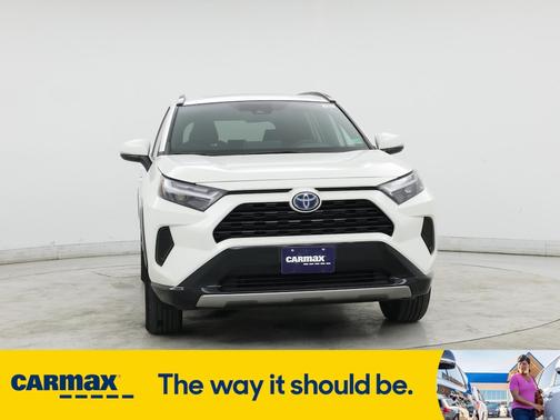 2022 Toyota RAV4 Hybrid SE