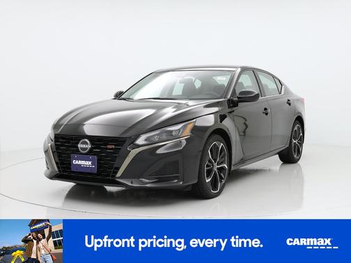 2023 Nissan Altima SR