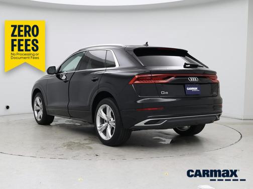 Black 2022 Audi Q8 Premium