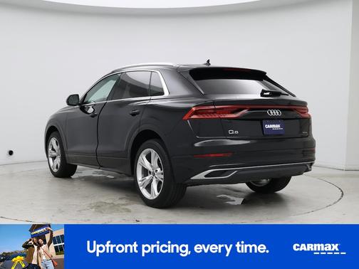 Black 2022 Audi Q8 Premium