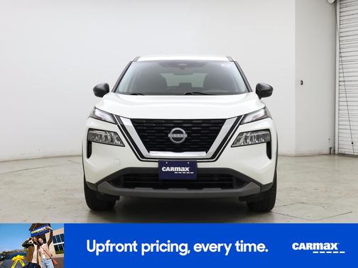 White 2023 Nissan Rogue SV