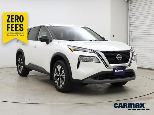 White 2023 Nissan Rogue SV