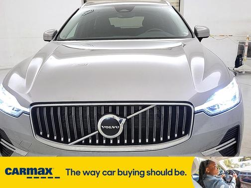 2022 Volvo XC60 B5 Inscription