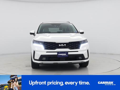 White 2023 Kia Sorento Hybrid SX Prestige