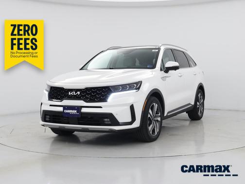 White 2023 Kia Sorento Hybrid SX Prestige
