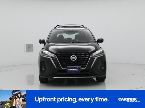 Black 2021 Nissan Kicks SR