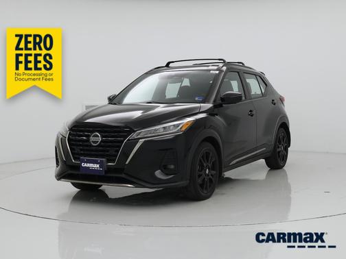 Black 2021 Nissan Kicks SR
