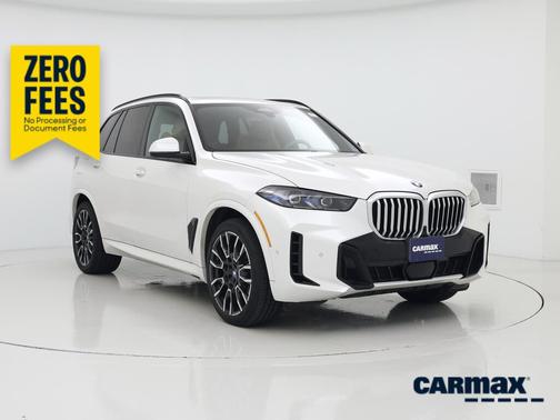 White 2024 BMW X5 xDrive40i
