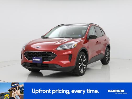 Red 2022 Ford Escape SE