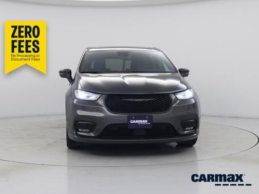Gray 2022 Chrysler Pacifica Hybrid Limited