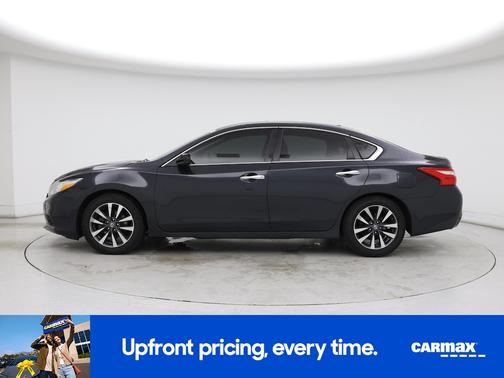 2017 Nissan Altima SV