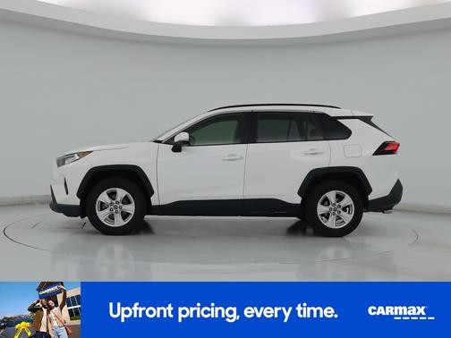 White 2019 Toyota RAV4 XLE