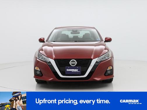 Red 2021 Nissan Altima Platinum