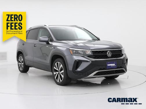 Gray 2022 Volkswagen Taos SE