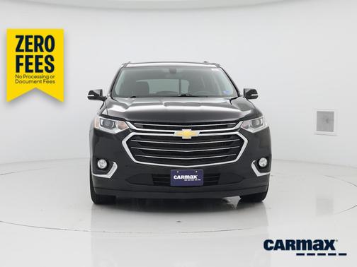 Black 2021 Chevrolet Traverse LT Cloth