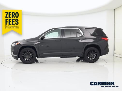 Black 2021 Chevrolet Traverse LT Cloth