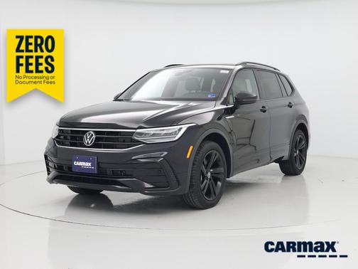 Black 2024 Volkswagen Tiguan SE R-Line Black