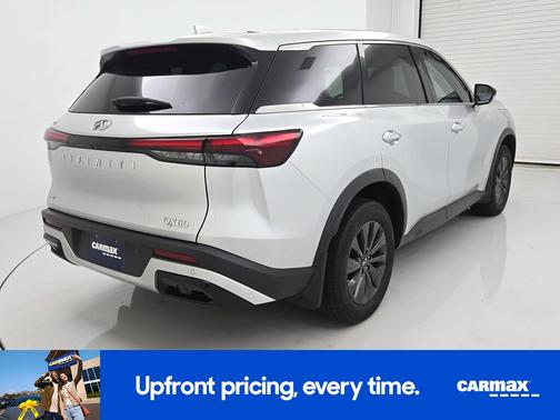 2023 INFINITI QX60 Pure