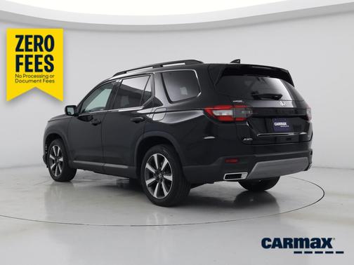 Black 2024 Honda Pilot Touring