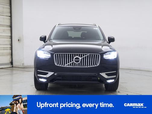 2023 Volvo XC90 B6 Plus