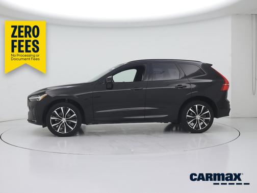Black 2023 Volvo XC60 B5 Ultimate Dark Theme