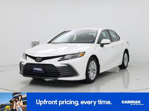 White 2023 Toyota Camry LE